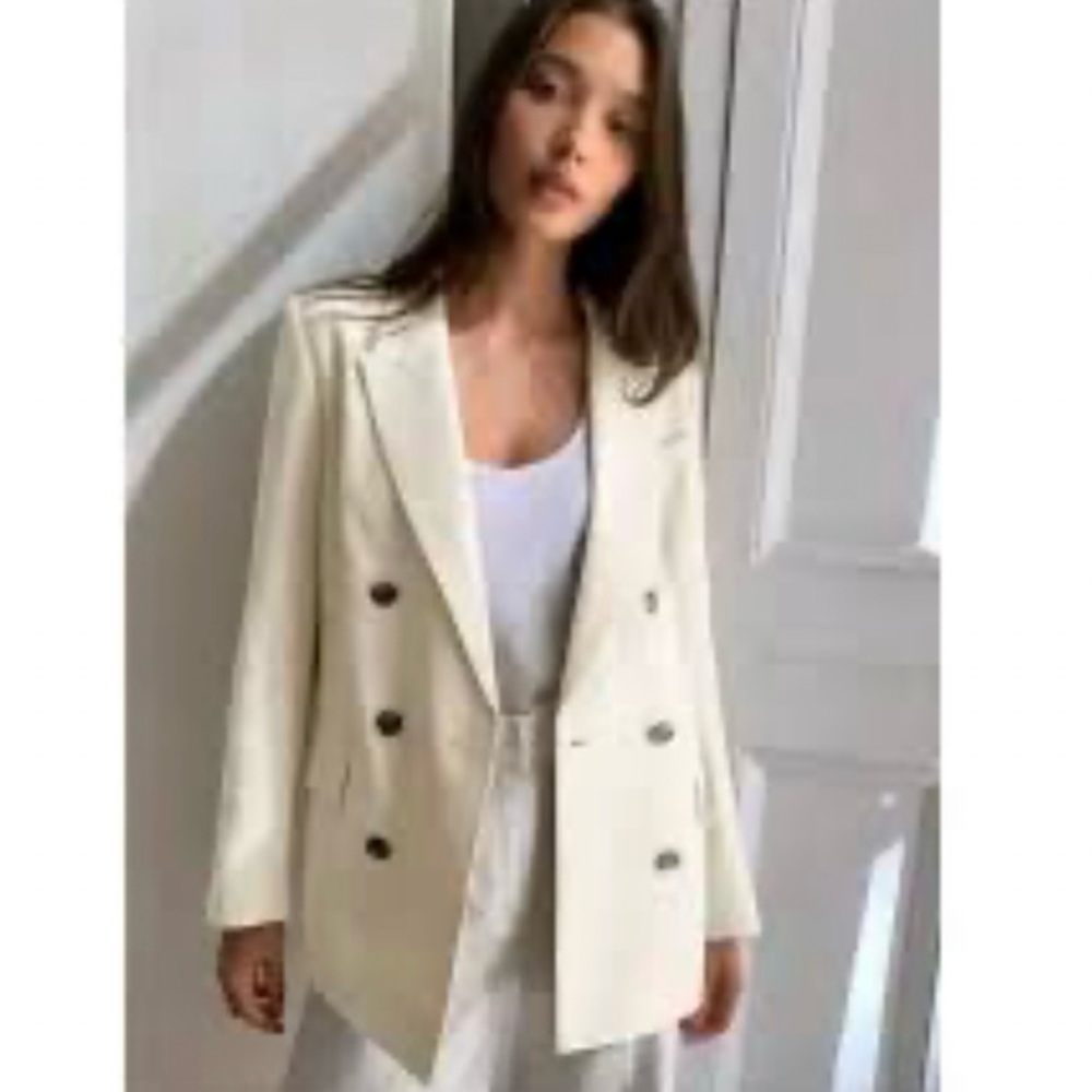 Aritizia Babaton Atelier Samuel Double-Breasted Linen Blend Women's Blazer 4